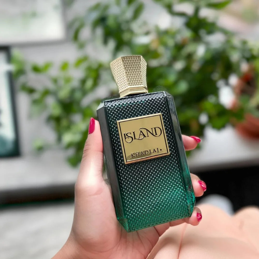 Island Escape Extrait Parfum